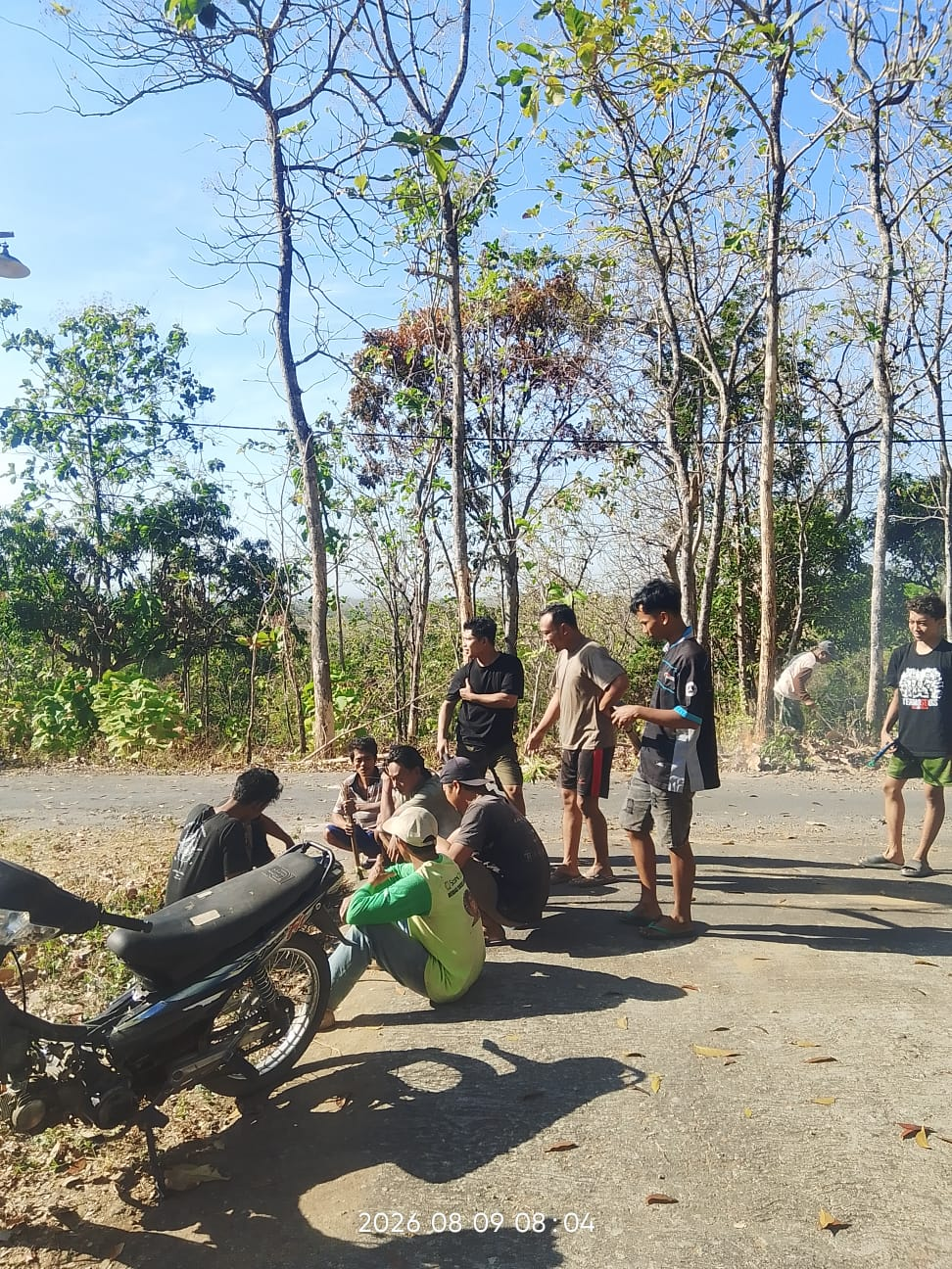 KERJA BAKTI MASYARAKAT DESA SELOTINATAH